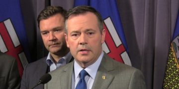 United Conservative Party Votes To Tell Parents If Child Joins Gay-Straight Alliance