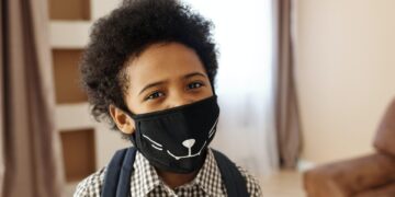 Children as young as four months can wear masks without respiratory distress, study suggests