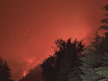 Wildfire in B.C. Interior sees massive growth, expanded evacuation orders include mountain resort
